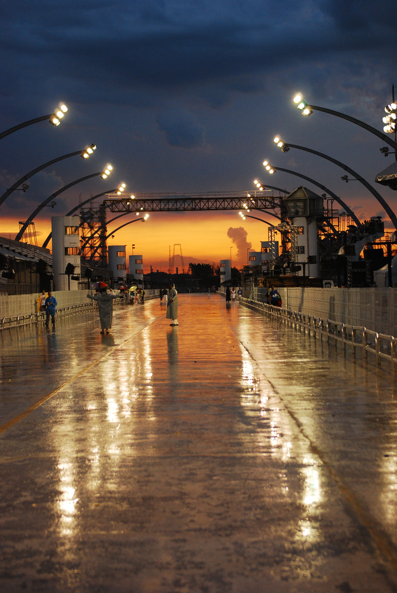 Sambódromo at the Anhembi complex in São Paulo, Brazil, photographed by Beraldo Leal, CC BY 2.0